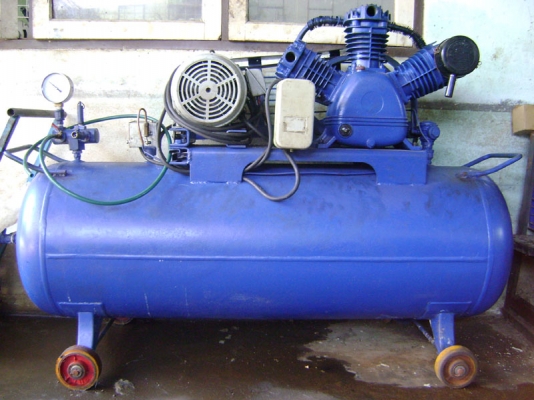 ขายปั๊มลม PUMA 5 แรง