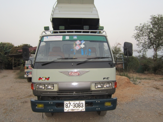 ขายหกล้อดั้ม km777 117 hp ดั้มดิน