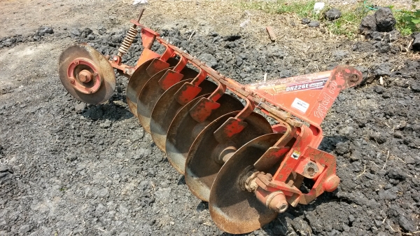 ขายอุปกรณ์ต่อพ่วงคูโบต้าตราช้างราคาสุดพิเศษ ตั้งแต่รุ่น B24-L47 สนใจโทรมาคุยกันก่อนได้ครับ  รับรองโดนใจแน่นอน 0887463412