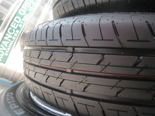 ขายล้อกะทะป้ายแดง mitsu attrage 14" 4h100 ยาง bridgestone ecopia ep150 175/65r14 ยางผลิตสัปดาห์ที่ 39 ปี 13 ตุ่มที่หน้ายางมีทุกเส้นครับ  สนใจติดต่อเล็กคลองสามครับ (081-3747940)