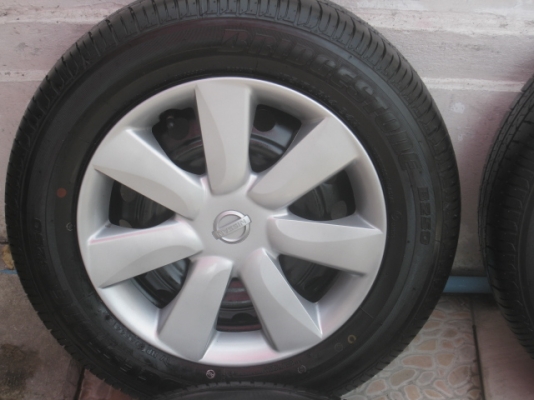 ขายล้อกะทะป้ายแดง nissan almera 14" ยาง bridgestone b250 175/70r14 ยางผลิตสัปดาห์ที่ 44 ปี 13 ตุ่มที่หน้ายางมีทุกเส้นครับ  สนใจติดต่อเล็กคลองสามครับ (081-3747940)