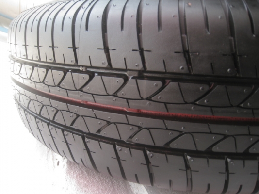 ขายล้อกะทะป้ายแดง nissan almera 14" ยาง bridgestone b250 175/70r14 ยางผลิตสัปดาห์ที่ 44 ปี 13 ตุ่มที่หน้ายางมีทุกเส้นครับ  สนใจติดต่อเล็กคลองสามครับ (081-3747940)