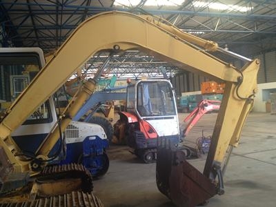 ขายรถขุด PC60-6 สภาพสวยพร้อมใช้ นำเข้าจากประเทศญี่ปุ่น ติดต่อ อำพล 090-9694506/080-3031241 ขายรถขุด PC60-6 สภาพสวยพร้อมใช้ นำเข้าจากประเทศญี่ปุ่น ติดต่อ อำพล 090-9694506/080-3031241