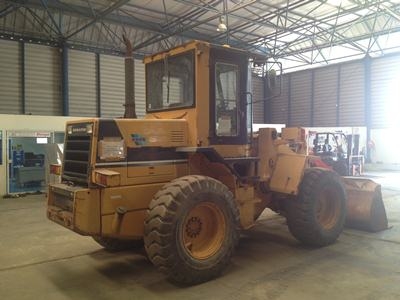 ขายรถตัก WA100-1 สภาพสวยพร้อมใช้ นำเข้าจากประเทศญี่ปุ่น ติดต่อ อำพล 090-9694506/080-3031241