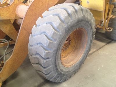 ขายรถตัก WA100-1 สภาพสวยพร้อมใช้ นำเข้าจากประเทศญี่ปุ่น ติดต่อ อำพล 090-9694506/080-3031241