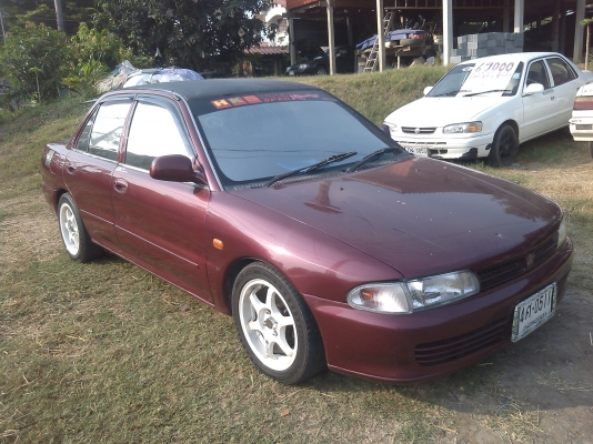 อยู่บางปะหัน e car สวยซิ่ง เกียร์ออโต้ แกสLPG แอร์หนาว มาดูเลยวัยรุ่น สีสวย