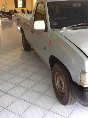 ขายNISSAN BIG-M เครื่องดีเซลเกียร์ธรรมดา สภาพเดิมๆ