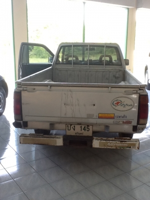 ขายNISSAN BIG-M เครื่องดีเซลเกียร์ธรรมดา สภาพเดิมๆ