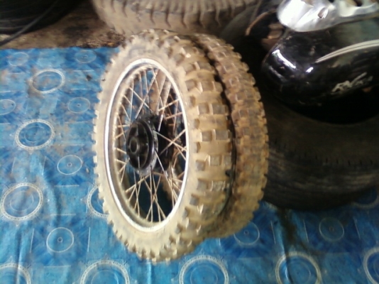ขายล้อวิบาก พร้อมถังน้ำมัน ราคา 2500