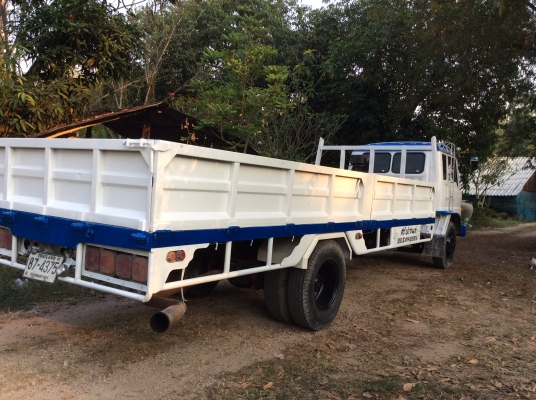 ขายรถหกล้อครับ0859108876