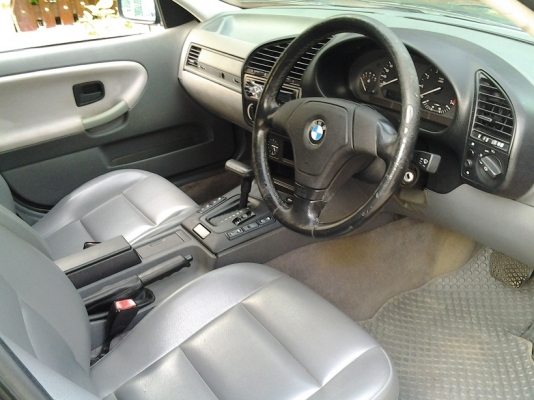 ตัดใจขายรถบ้าน BMW 318iA ตัวท็อป เครื่องนิ่มเดิมๆ ไม่เคยติดแก๊ส ตัดใจขายรถบ้าน BMW 318iA ตัวท็อป เครื่องนิ่มเดิมๆ ไม่เคยติดแก๊ส