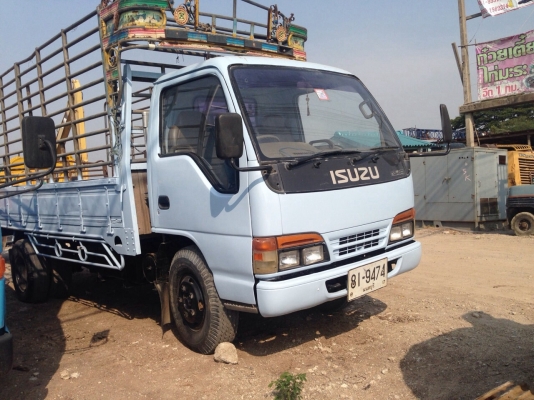 ขายรถ6ล้อ NKR110แรง สภาพพร้อมใช้ สนใจติดต่อ บอย 085-156-2314