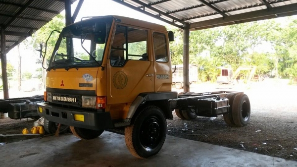 ขายรถสวยๆ ต่อดั๊มใหม่