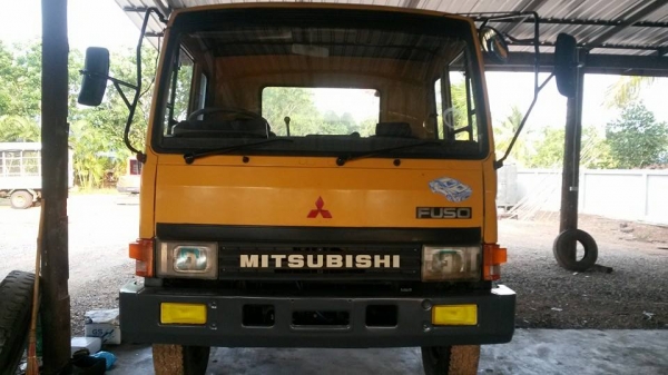 ขายรถสวยๆ ต่อดั๊มใหม่