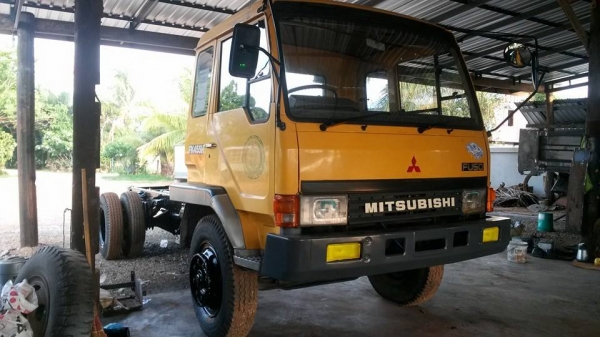 ขายรถสวยๆ ต่อดั๊มใหม่