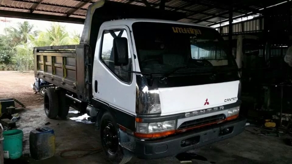 ขายรถสวยๆ ต่อดั๊มใหม่