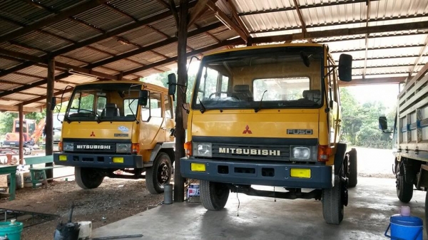 ขายรถสวยๆ ต่อดั๊มใหม่