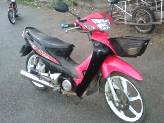 ขายเวสป้า64ราคา26500บ./ขายรถเครื่องเวฟ100 รุ่นยูบ๊อกเดิมไม่ชนทะเบียนไม่ขาด เครื่องดี ขี่ได้เลย ราคา 14500บ.