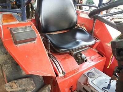 ขายรถไถL1 20 แรง เดรื่องดี ปั้มก็ดีอยู่ใช้งานอยู่งานมากขึ้นก็ขายเพราะซื้อคันใหม่มาแทน(มาเอาหลังสงกรานไม่มาผมขายต่อ)