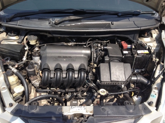 ขายด่วน Honda City ปี 2004 เกียร์ออโต้ ติดแก็ซหัวฉีด ลดเหลือ 150,000 บาท