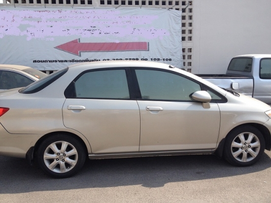 ขายด่วน Honda City ปี 2004 เกียร์ออโต้ ติดแก็ซหัวฉีด ลดเหลือ 150,000 บาท