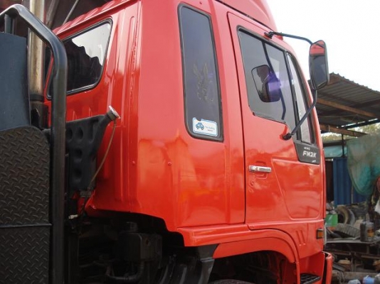 ขายหัวลากHINO 2K ปี 44 เครื่อง K 13D สวยจัด 880,000.- ขายหัวลากHINO 2K ปี 44 เครื่อง K 13D สวยจัด 880,000.-