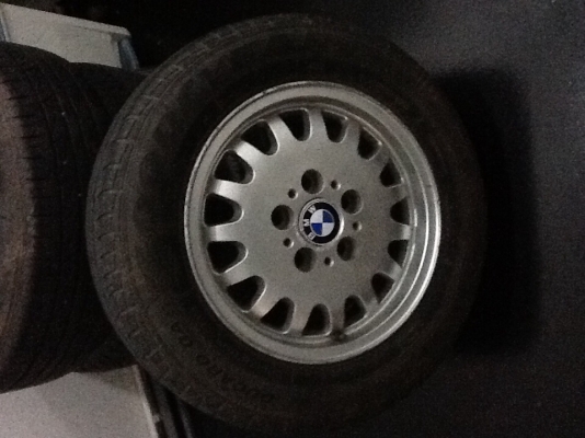 ล้อแม็ก bmw ขอบ"15.  E36. พร้อมยาง
