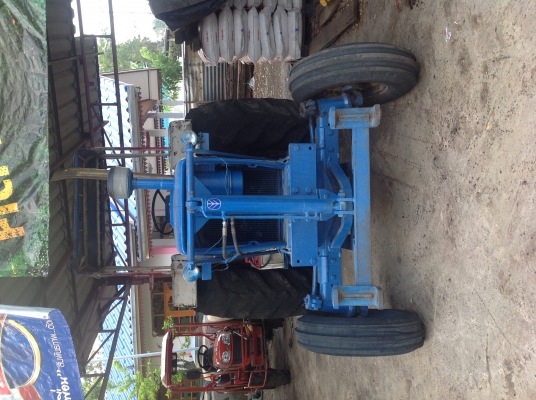 รถ ไถ่ 7700 t5