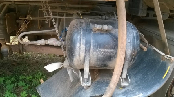 ขาย 10 ล้อเพลาเดียว 3M สภาพสวยพร้อมใช้งาน เครื่องเดิม M10C 240 HP เกียร์เดิม คัสซีสวยตลอดเส้น เก๋งสวยแอร์เย็น ทะเบียนเต็มพร้อมโอนราคาต่อรองได้