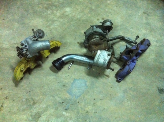 ชุดเทอร์โบ โตโยต้า 2L HERO เขาไอดี ไอเสีย ท่อข้าม Turbo แน่นๆ