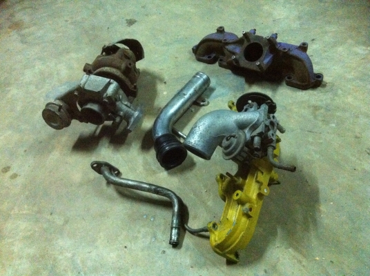 ชุดเทอร์โบ โตโยต้า 2L HERO เขาไอดี ไอเสีย ท่อข้าม Turbo แน่นๆ