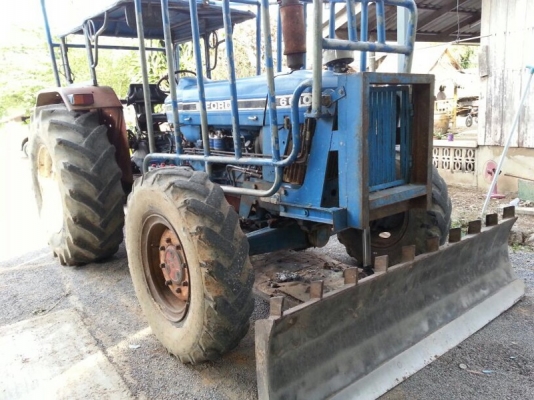 รถไถ FORD  6610.   2 เพลา.  สนใจติดต่อ 081 - 6079515