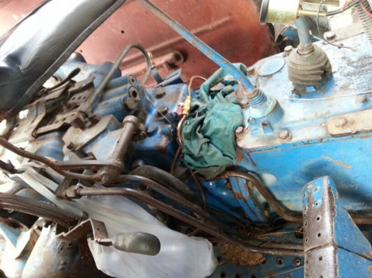 รถไถ FORD  6610.   2 เพลา.  สนใจติดต่อ 081 - 6079515