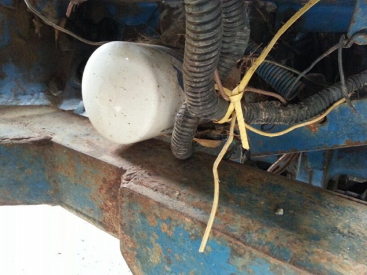 รถไถ FORD  6610.   2 เพลา.  สนใจติดต่อ 081 - 6079515