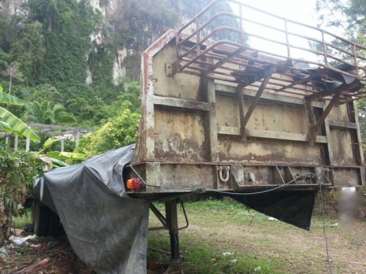 รถฮีโน่ 10 ล้อ หัวลาก  220 แรงม้า.  ( ขายแม่ , ลูก )   สนใจติดต่อ  081 - 6079515