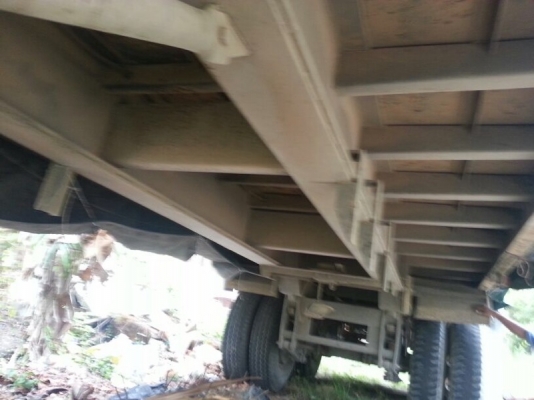 รถฮีโน่ 10 ล้อ หัวลาก  220 แรงม้า.  ( ขายแม่ , ลูก )   สนใจติดต่อ  081 - 6079515