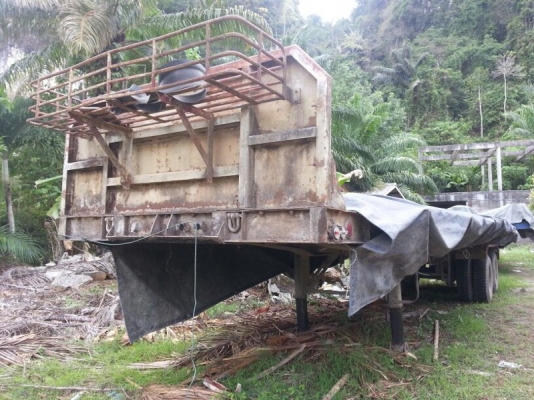 รถฮีโน่ 10 ล้อ หัวลาก  220 แรงม้า.  ( ขายแม่ , ลูก )   สนใจติดต่อ  081 - 6079515