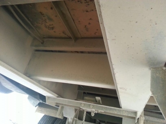 รถฮีโน่ 10 ล้อ หัวลาก  220 แรงม้า.  ( ขายแม่ , ลูก )   สนใจติดต่อ  081 - 6079515