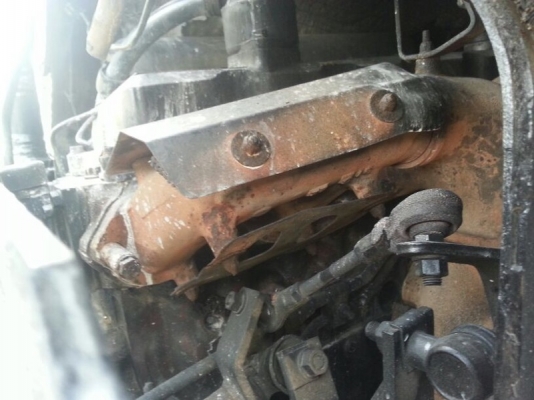 รถฮีโน่ 10 ล้อ หัวลาก  220 แรงม้า.  ( ขายแม่ , ลูก )   สนใจติดต่อ  081 - 6079515