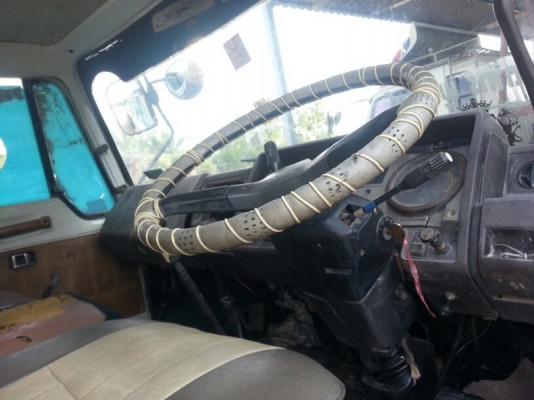 รถฮีโน่ 10 ล้อ หัวลาก  220 แรงม้า.  ( ขายแม่ , ลูก )   สนใจติดต่อ  081 - 6079515