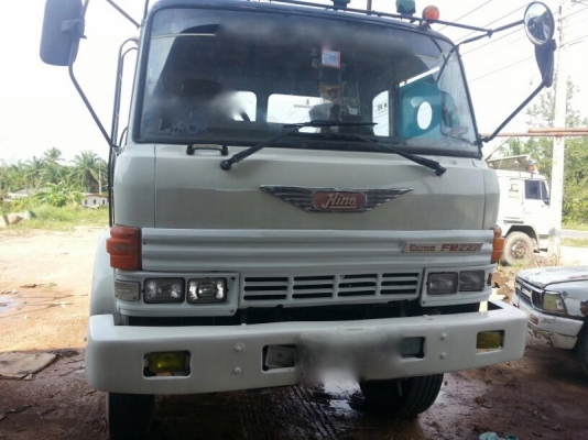 รถฮีโน่ 10 ล้อ หัวลาก  220 แรงม้า.  ( ขายแม่ , ลูก )   สนใจติดต่อ  081 - 6079515