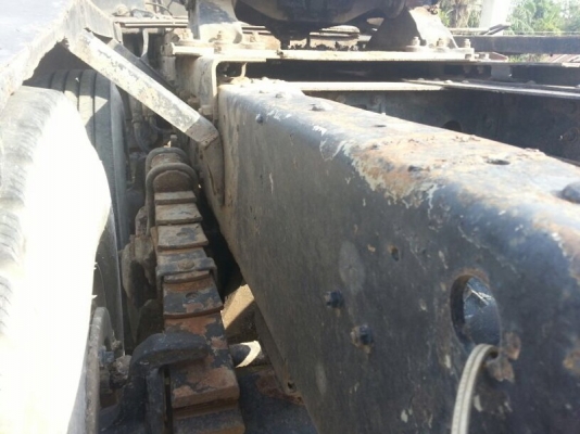 รถฮีโน่ 10 ล้อ หัวลาก  260 แรงม้า. ปี 39  ( รถประกอบ )  สนใจติดต่อ 081 - 6079515