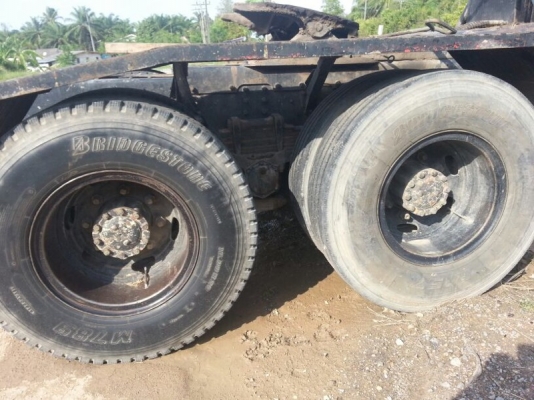 รถฮีโน่ 10 ล้อ หัวลาก  260 แรงม้า. ปี 39  ( รถประกอบ )  สนใจติดต่อ 081 - 6079515