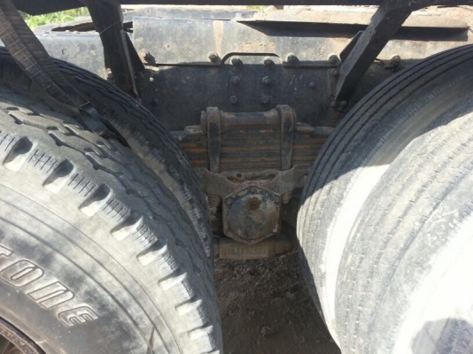 รถฮีโน่ 10 ล้อ หัวลาก  260 แรงม้า. ปี 39  ( รถประกอบ )  สนใจติดต่อ 081 - 6079515