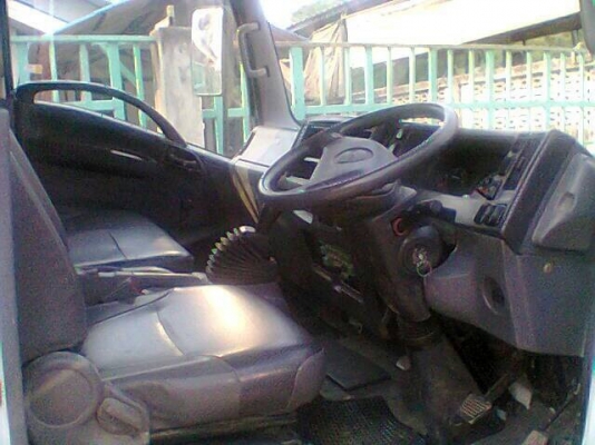 ขายรถIsuzu6ล้อ  MP 1 NKR กระบะคอกสตันแลดทั้งคอก