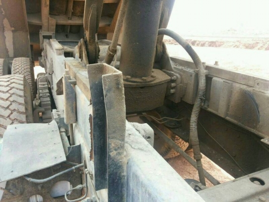 รถฮีโน่ 10 ล้อดั้ม FM1J 210 แรงม้า. ปี 41 สนใจติดจ่อ 081 - 6079515 รถฮีโน่ 10 ล้อดั้ม FM1J 210 แรงม้า. ปี 41 สนใจติดจ่อ 081 - 6079515