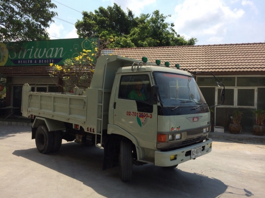 ขายหกล้อดั้ม HINO FC 117 แรง แอร์ สภาพสวย
