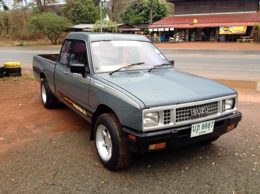 ขายอีซูซุ kb 2500 ดีเซล มังกรทองแคป พร้อมใช้งานตามสภาพ