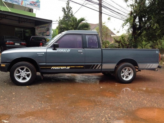 ขายอีซูซุ kb 2500 ดีเซล มังกรทองแคป พร้อมใช้งานตามสภาพ