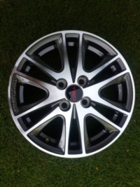 ขายแม็กโต้โยต้า TRD ขอบ 15 x 5 1/2 ( OFF +45 )  หน้าเงา 4ล้อ